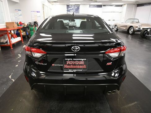 Certified 2026 Toyota Corolla SE FWD image 7