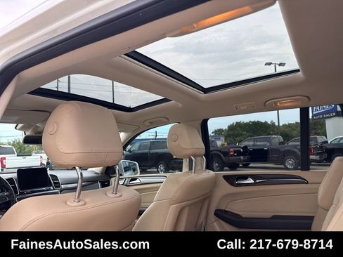 Used 2018 Mercedes-Benz GLS 450 4MATIC image 39