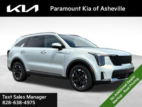 New 2026 Kia Sorento S w/ S Panoramic Sunroof Package FWD image 1