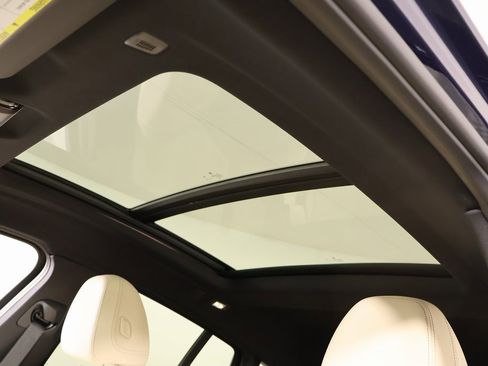 New 2025 BMW X4 M40i w/ Premium Package image 16