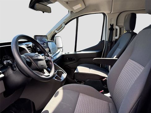 Used 2023 Ford Transit 350 XLT image 23