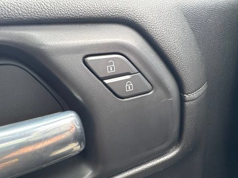 Used 2021 GMC Sierra 1500 Elevation AWD/4WD image 11