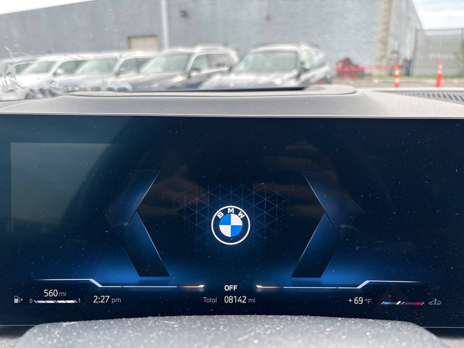 Used 2026 BMW X7 xDrive40i w/ Premium Package AWD/4WD image 13