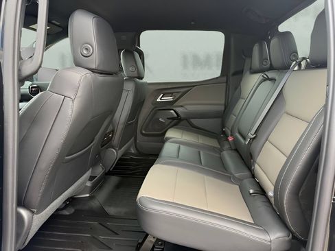 Used 2026 Chevrolet Silverado EV Trail Boss AWD/4WD image 12