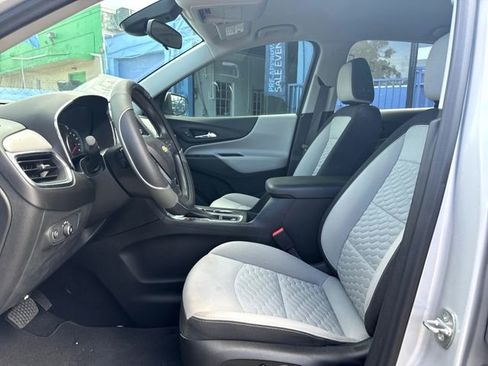 Used 2020 Chevrolet Equinox LT image 9