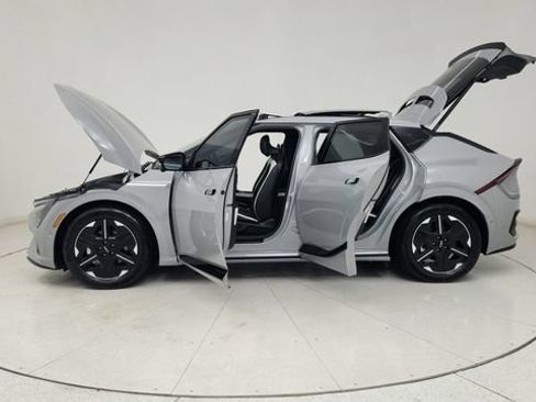 Used 2025 Kia EV6 GT-Line RWD image 16
