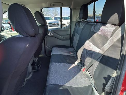 Used 2017 Nissan Frontier SV w/ SV Value Truck Package image 11