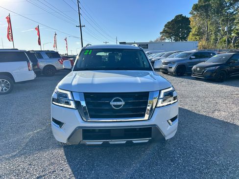 Used 2021 Nissan Armada SV image 18