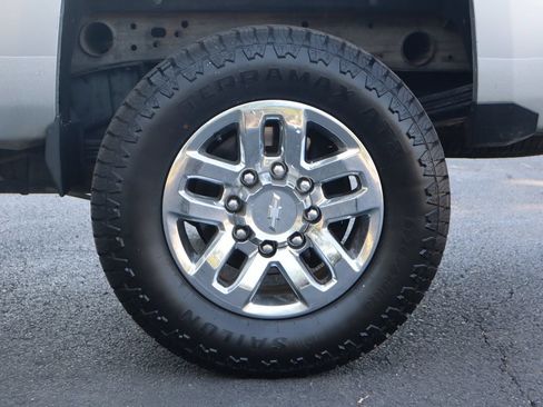 Used 2016 Chevrolet Silverado 2500 LT w/ LT Plus Package AWD/4WD image 41