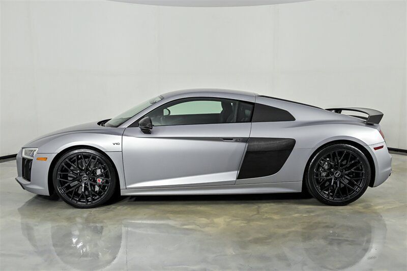 Used 2018 Audi R8 V10 plus AWD/4WD image 6