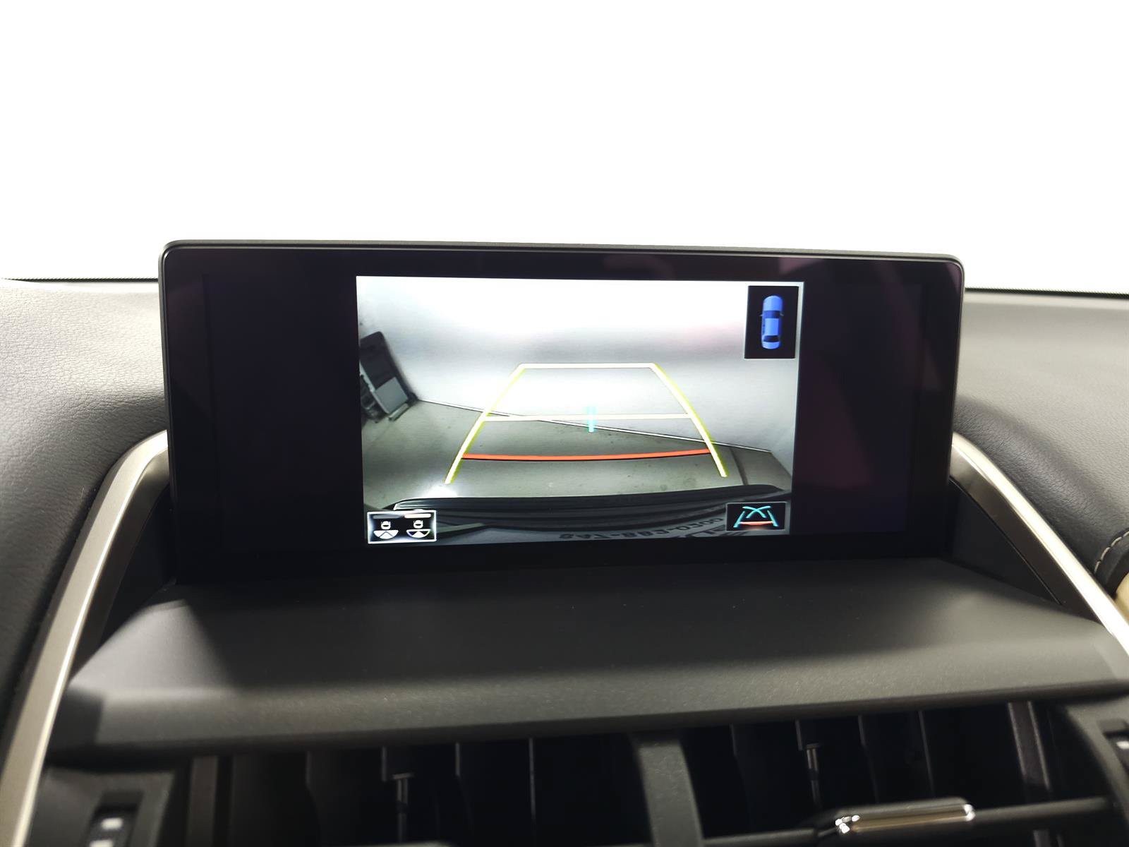 Used 2018 Lexus NX 300h AWD w/ Luxury Package image 25
