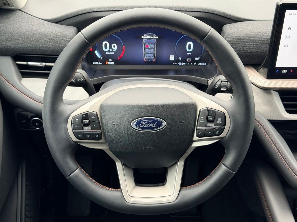 New 2026 Ford Explorer Active w/ Active Comfort Package RWD image 14