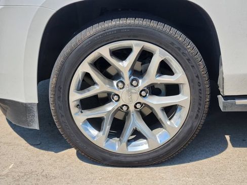 Used 2018 GMC Yukon Denali w/ Denali Ultimate Package AWD/4WD image 10