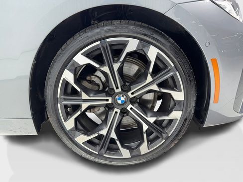 Used 2025 BMW 230i Coupe w/ Premium Package RWD image 42