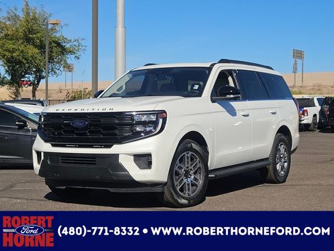 New 2025 Ford Expedition Active image 1