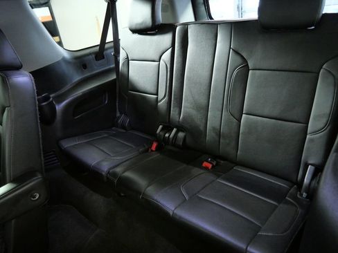 Used 2016 Chevrolet Suburban LTZ AWD/4WD image 16