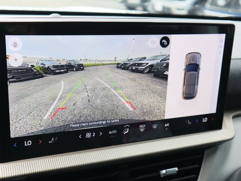 New 2025 Ford Explorer Active image 23