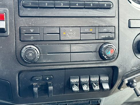 Used 2012 Ford F450 XL image 10