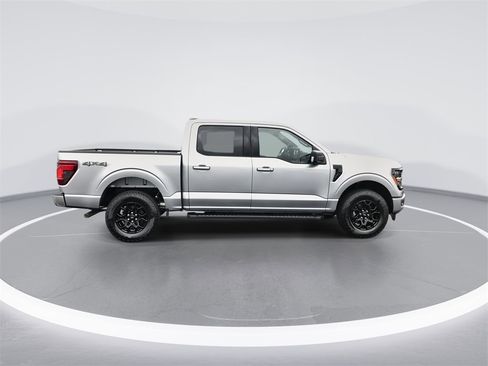 New 2025 Ford F150 XLT w/ Equipment Group 302A MID image 9