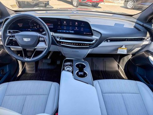 Certified 2024 Cadillac Lyriq Luxury AWD/4WD image 13