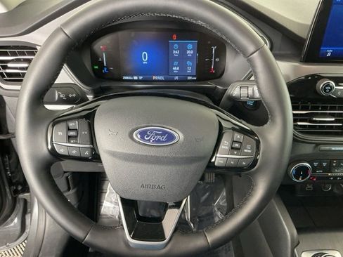Used 2025 Ford Escape Active w/ Cold Weather Package image 16