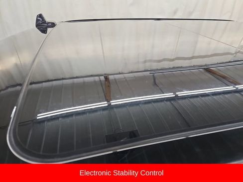 Used 2018 Ford F150 Lariat w/ Equipment Group 502A Luxury image 10