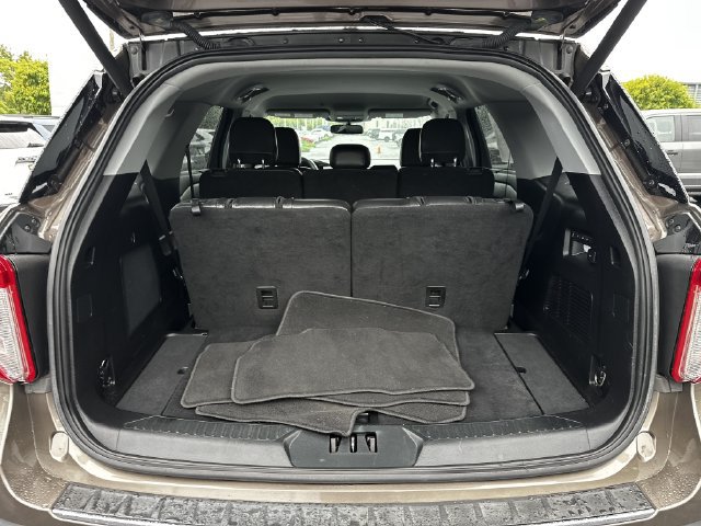 Certified 2021 Ford Explorer Limited w/ Equipment Group 301A AWD/4WD image 43