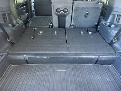 Used 2025 Honda Pilot Sport image 19