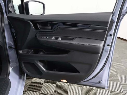 New 2026 Honda Odyssey Touring image 13