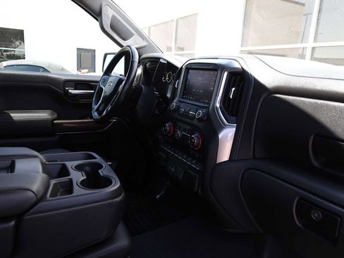 Used 2020 Chevrolet Silverado 1500 LT w/ Texas Edition AWD/4WD image 12