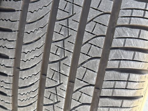 Used 2023 Volkswagen Taos SEL image 28