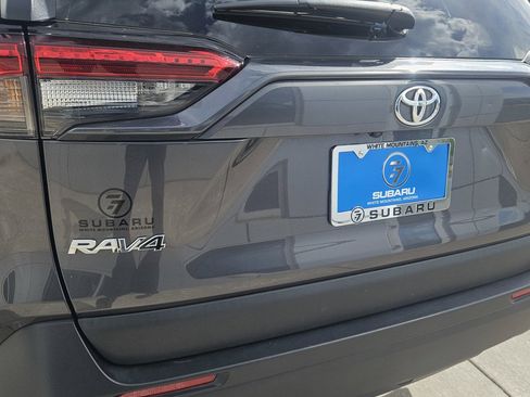 Used 2025 Toyota RAV4 XLE FWD image 7