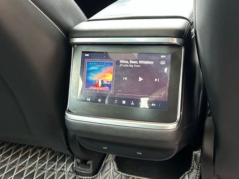 Used 2021 Tesla Model S Plaid image 29