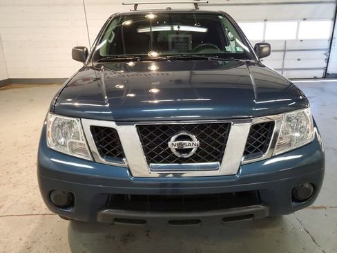 Used 2016 Nissan Frontier SV AWD/4WD image 10