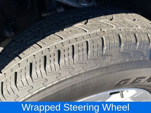 Certified 2025 Chevrolet Silverado 1500 LT image 23