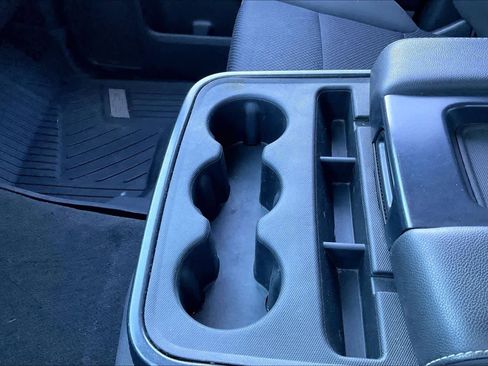 Used 2018 Chevrolet Silverado 1500 LT w/ Texas Edition image 14