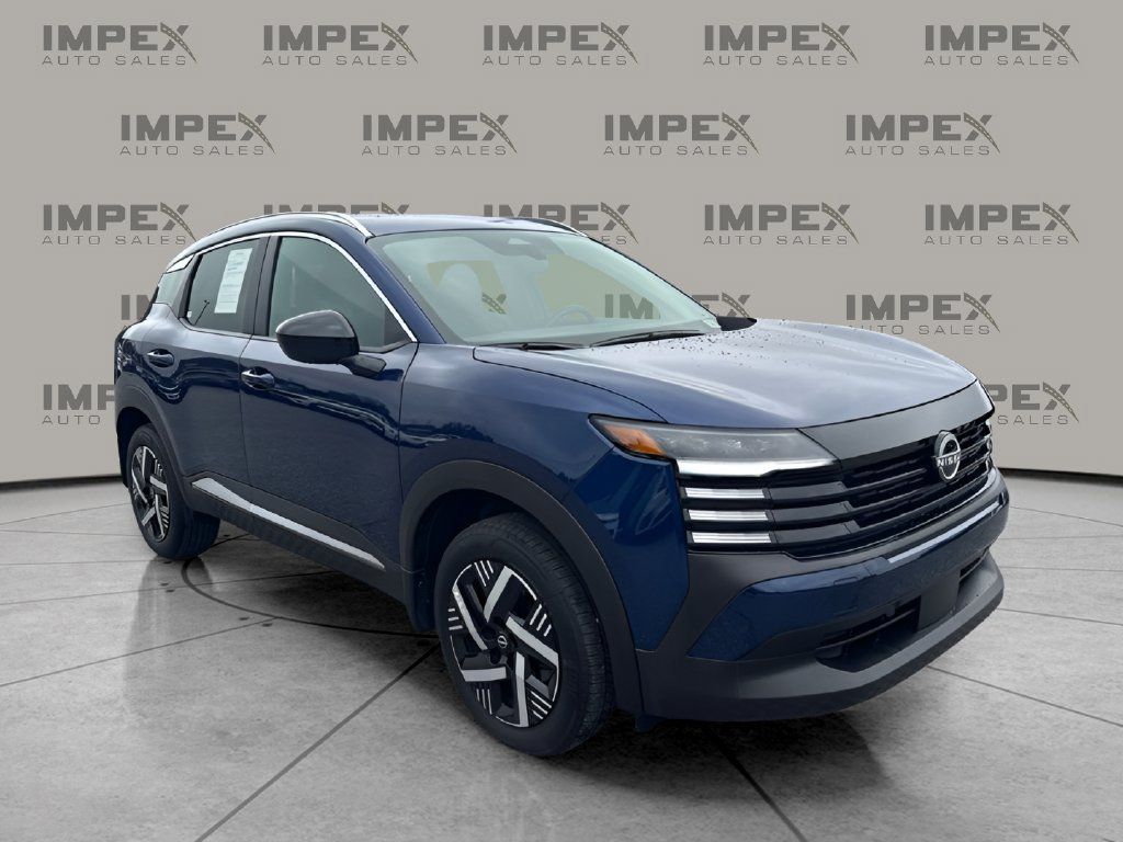 Used 2026 Nissan Kicks SV w/ SV Premium Package FWD image 7