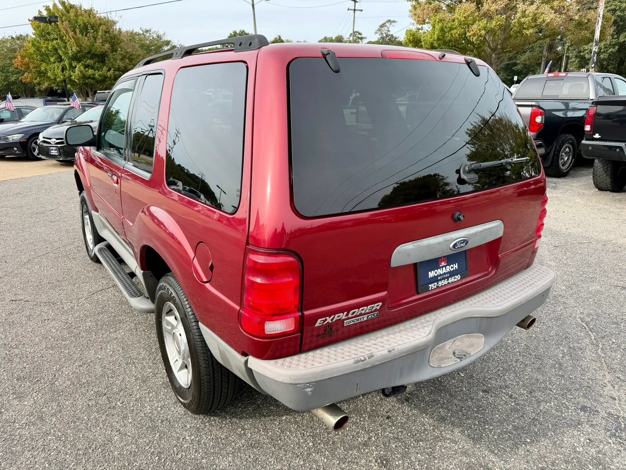 Used 2003 Ford Explorer RWD image 3