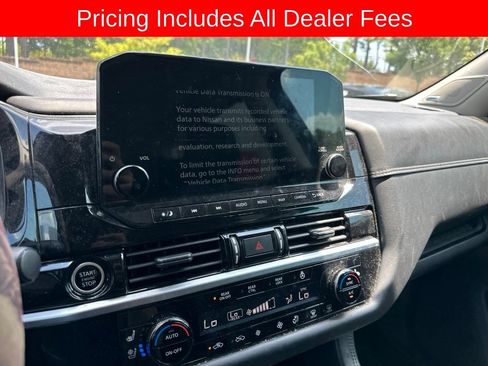 Used 2022 Nissan Pathfinder Platinum w/ Cargo Package AWD/4WD image 7