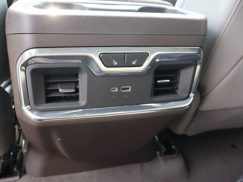 Used 2026 GMC Sierra 1500 SLT w/ SLT Convenience Package AWD/4WD image 20