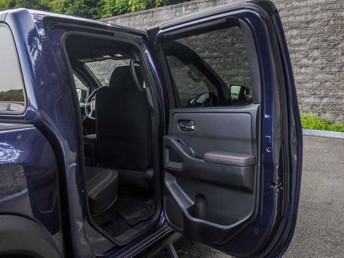 Used 2022 Nissan Frontier PRO-4X w/ Off-Road Protection Package image 16