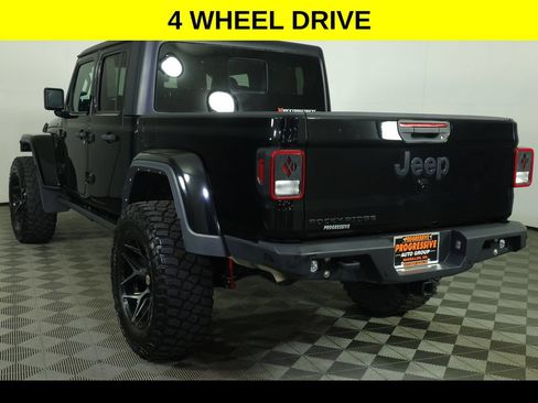 Used 2022 Jeep Gladiator Sport AWD/4WD image 5