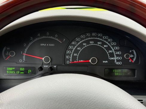 Used 2006 Lincoln LS image 20