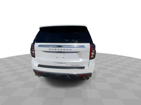 Used 2024 Chevrolet Suburban Premier w/ Premium Package AWD/4WD image 9