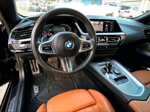 Used 2020 BMW Z4 sDrive30i w/ Executive Package image 5
