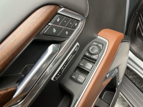 Certified 2024 GMC Sierra 1500 Denali Ultimate image 10