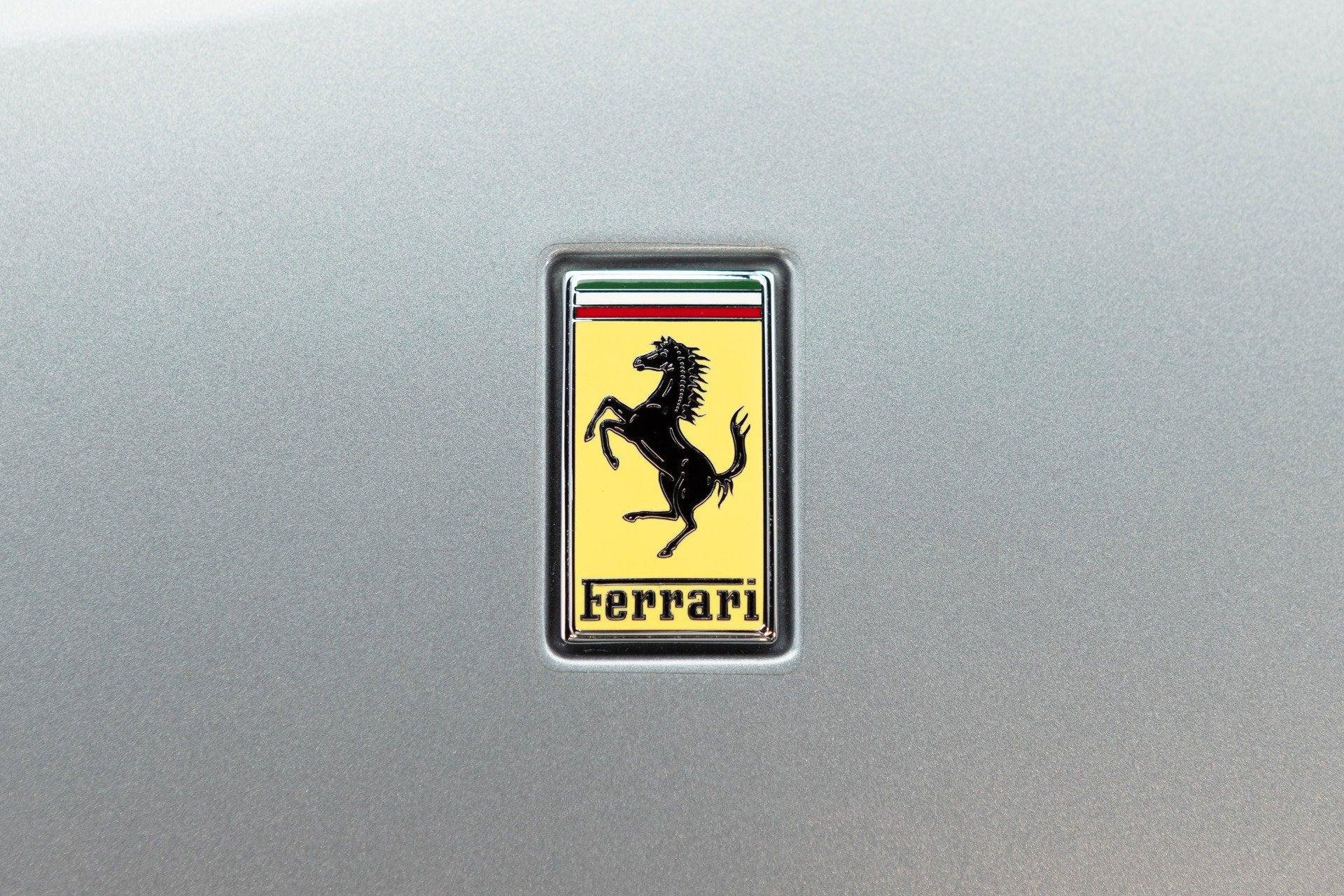 Certified 2019 Ferrari Portofino RWD image 25