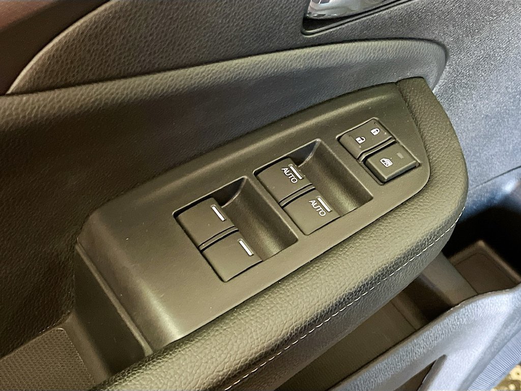 Used 2025 Honda Ridgeline RTL image 17