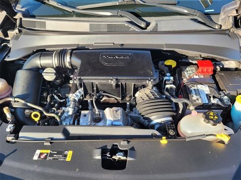 Used 2024 Jeep Compass Latitude image 28