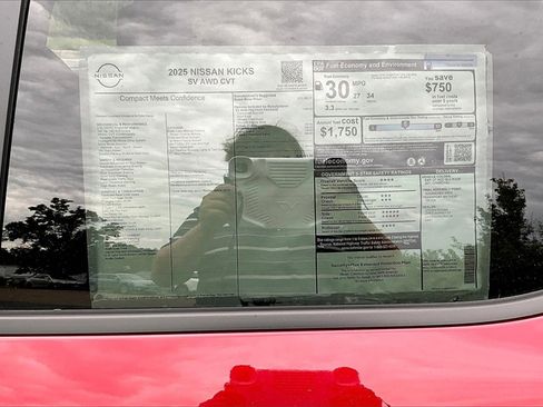 New 2025 Nissan Kicks SV w/ SV Premium Package image 34